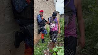 Mano cria se batendo com policial #viralvideo #shortvideo #youtubeshorts #video #shorts #short