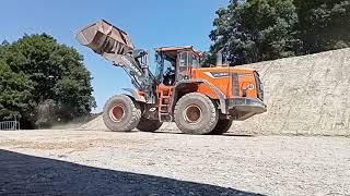 Used 2017 Doosan DL300-5 Wheel loader | equippo.com |