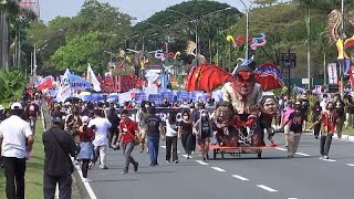 Filipino protesters destroy Duterte effigy at march in Manila