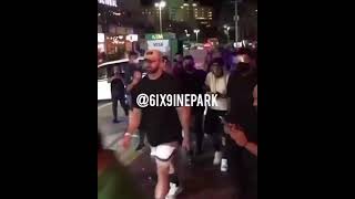 6ix9ine walks around the block in Mexico 🇲🇽