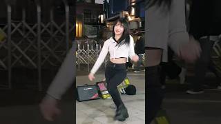 20230201 hongdae busking 미녀댄스팀 메이져스티(majesty) 버스킹 - HyunA (현아) - Lip ＆ Hip