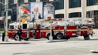 **NEW 2022 FDNY TOWER LADDER 35** \u0026 THE **NEW 2021 FDNY ENGINE 40** RESPONDING ON BROADWAY MANHATTAN