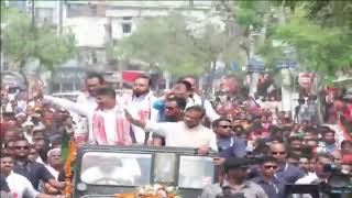 Joining other karyakartas as the BJP Candidate for Nagaon, Shri Suresh Bora files his nomination.