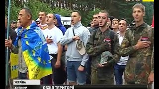 У  Житомирі активісти не пустили хресну ходу УПЦ московського патріархату через центр міста