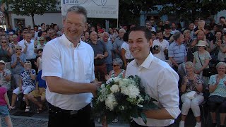Eric Sindek entscheidet Bürgermeisterwahl für sich in Eningen unter Achalm