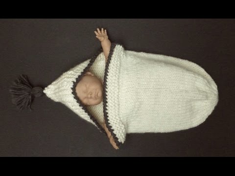 COZY & ROOMY Knitted Sleeping Bag For A Newborn Baby (4 Advanced Beginner) COZY & ROOMY Knitted Sleeping Bag For A Newborn Baby (4 Advanced Beginner)