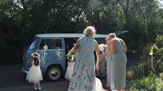 Kombi Love ~ Main Video (Less than 5 minutes)