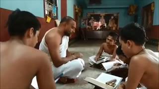 Kumbakonam Sri  Mantra Peeteswari Veda Gurukulam