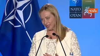 NATO, Giorgia Meloni sarcastica: "Non me l'aspettavo questa" alla domanda di politica interna