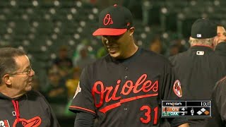 BAL@OAK: Jimenez gets hit by comebacker, exits game