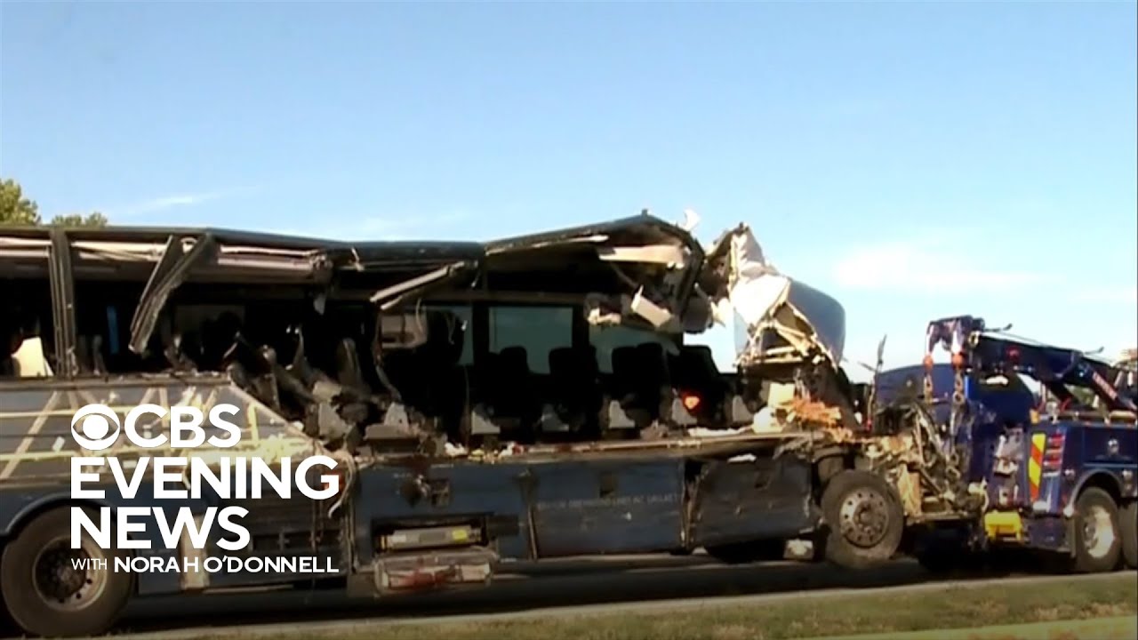 3 Killed, Several Hurt In Illinois Greyhound Bus Crash - YouTube