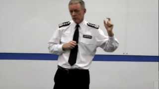 Bernard Hogan-Howe talks PCSOs