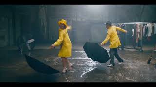 Step Into The Movies with Derek and Julianne Hough ~ Singing In The Rain
