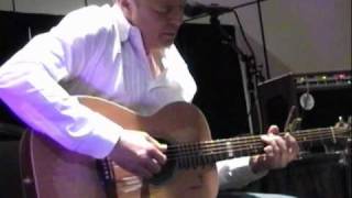 Tommy Emmanuel , playing Billy Joel - \