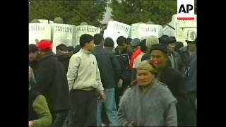 Police clash with protesters trying to storm govt office at weekend