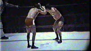 Jerry Brisco vs Danny Hodge - (GCW 1973/10/01)