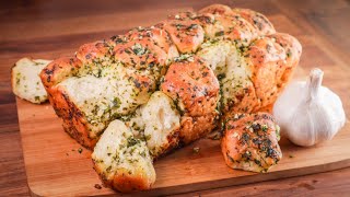 How to Make a Pull Apart Garlic & Herb Loaf | Awesomely Delicious Savoury Monkey Bread