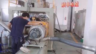 CF-130 Continuous compounding machine