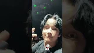 Hyuka took a video from Moa's phone  #txt #shorts #hueningkai