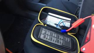 DBPOWER 600A Peak 18000mAh Portable Car Jump Starter - onehanded review: starting a 2.5L car