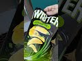 Чипсы twister со вкусом зеленый лук новинка