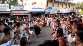 Kuniserry Panchavadyam 2016 Part 1