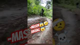 Sepeda Turunan Bahaya. #viral #gowes #crash #fails #fail #dangerous #mtb #downhill #sports #fun