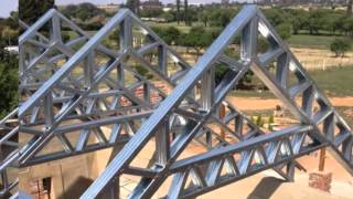 AV Light Steel: Custom Roof Trusses