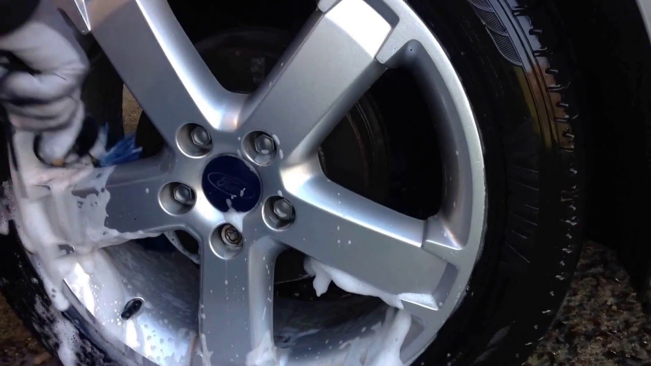 How To Apply Wheel Sealant Youtube