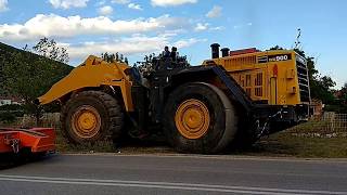 Unloading The Huge Komatsu WA900 Wheel Loader