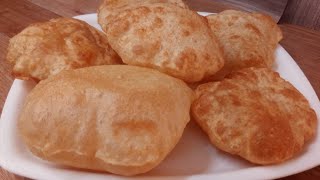 Soft Poori || పూరి లు బాగా పొంగలి అంటే పిండి ని ఇలాగ కలుపుకోండి బాగా పొంగుతాయి || Perfet puffy puri