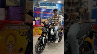 Taking Delivery of India first CNG BIKE | FREEDOM 125 CNG #shorts #trending #freedom #bajaj #bike