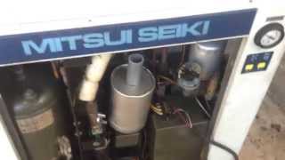 ปั๊มลมสกรู ปั๊มลมเก่าญี่ปุ่น MITSUI SEIKI 5 แรง มีตัวทำลมแห้ง ราคา 30000