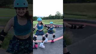 beautiful girls skating skills 😱👀 #skating #subscribe #viral #reaction #girl #skills #kids #tiktok