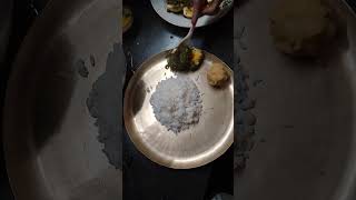 আজকের অফিস লাঞ্চ।ভাত , ডাল,আলু সেদ্ধ, ডিম পালং #lunch #eggpalang #lunchtime