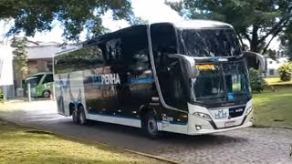 Movimento De Ônibus Pela manhã Na Rodoviária De Joinville