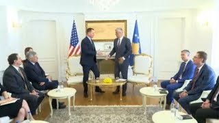 Takim sekret në Uashington, Grenell bën bashkë Thaçin dhe Vuçiçin. Polemika në Kosovë