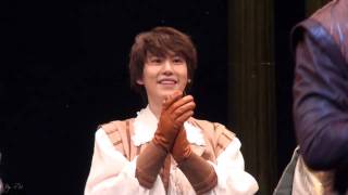 101222 The Three Musketeers curtain call 4PM (Kyuhyun focused)