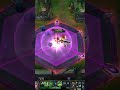 10 HP Riven 1 vs 2 Outplay - League of Legends #shorts