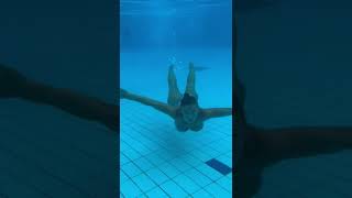 Underwater pool video at Radisson Blu Bucharest