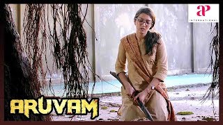 Aruvam Tamil Movie Scenes | Title Credits | Catherine Intro Scene | Manobala