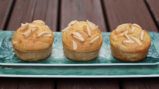 不用揉面，不用打发，超简单外脆内柔软的香蕉马芬 No kneading, no whipping, super simple banana muffin, crispy on the outside