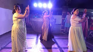 Mehandi Hai Rachnewali | Sisters Group Dance | Wedding & Sangeet Choreography