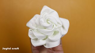 It's really coveted and pretty. Make beautiful roses with ribbons./Ribbon rose/Ribbon Work