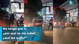 Conductor de ADO empuja con autobús a una mujer que intentaba subir