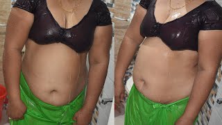 Village Hot Indian House Wife Bathing With Blouse