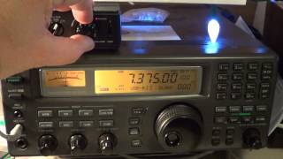 Tuning the 41 meter band shortwave dec 7th 2014 at 0100 UT