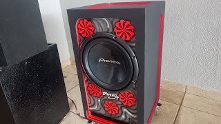 1 SUB PIONEER 309 EM CAIXA GRANDE TOCANDO DENTRO DE CASA, SUBGRAVE MUITO FORTE!!!