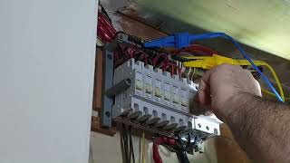 החלפת ובדיקת מפסק מגן (מפסק פחת). #חשמל #electrical #electrician