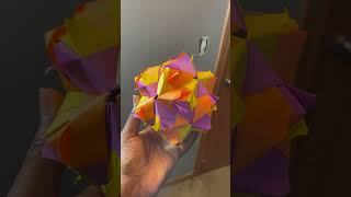 Selene Sonobe by Maria Sinayskaya #kusudama #modularorigami #kusudamaorigami #origami